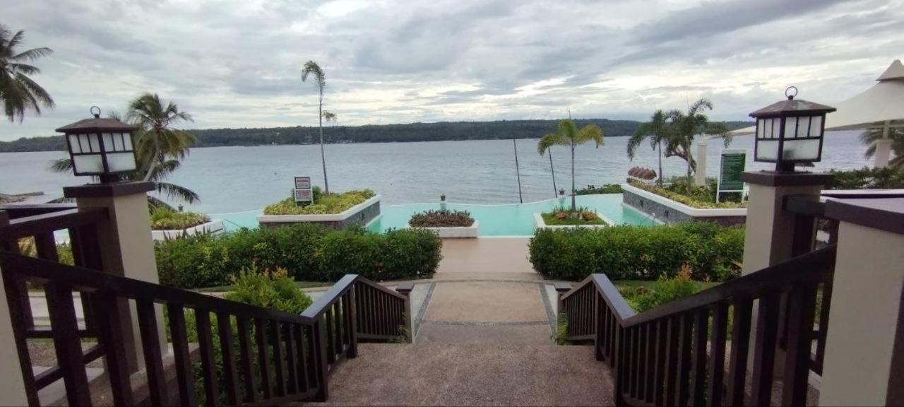 Kembali Condo Resort With Sea View Davao Экстерьер фото