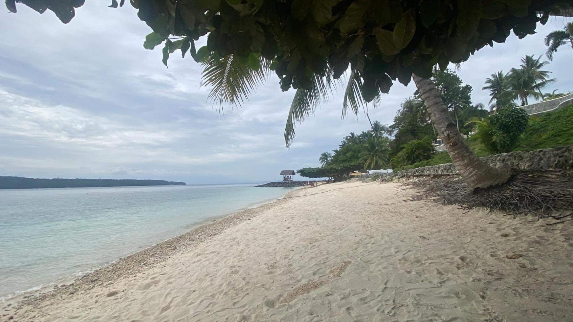 Kembali Condo Resort With Sea View Davao Экстерьер фото