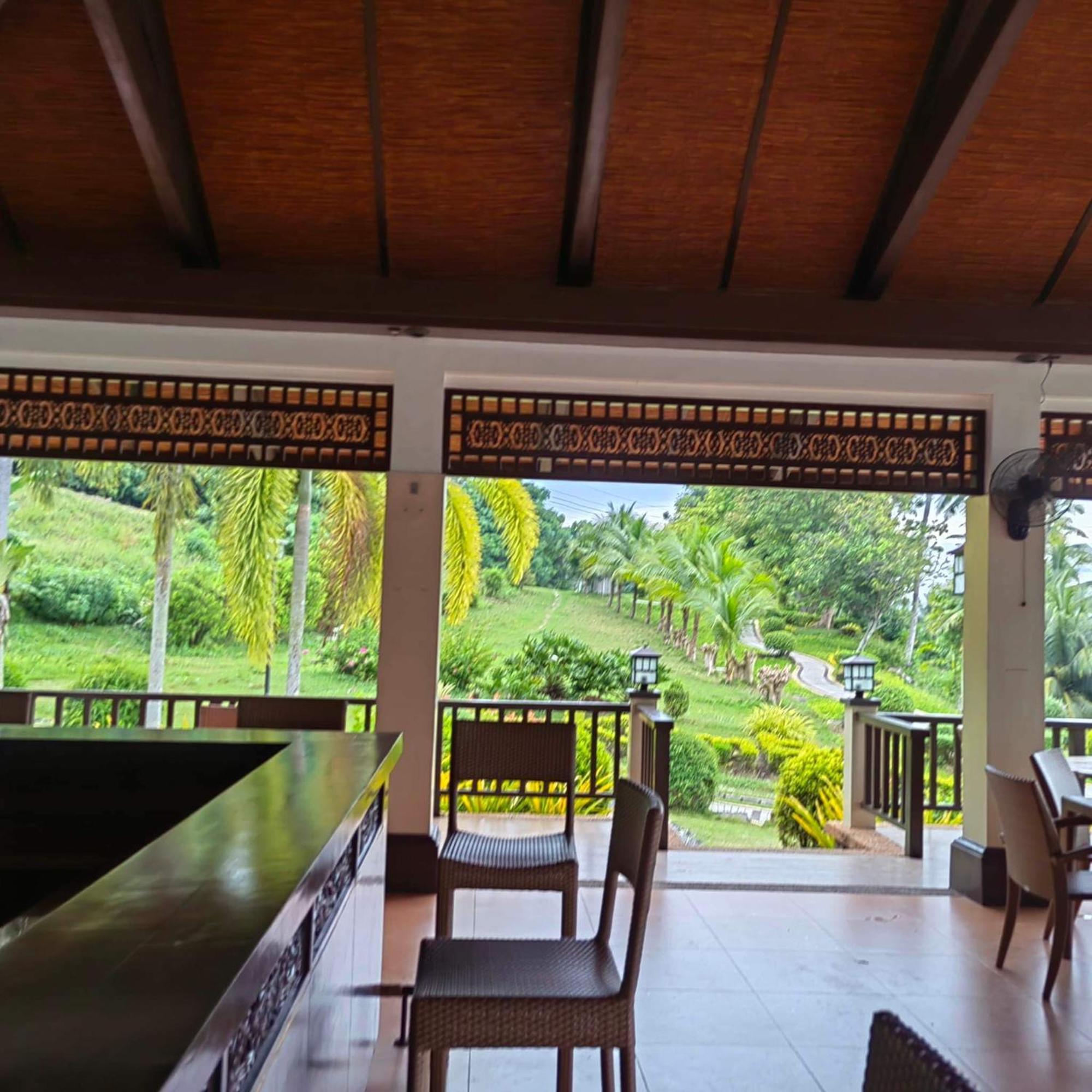 Kembali Condo Resort With Sea View Davao Экстерьер фото